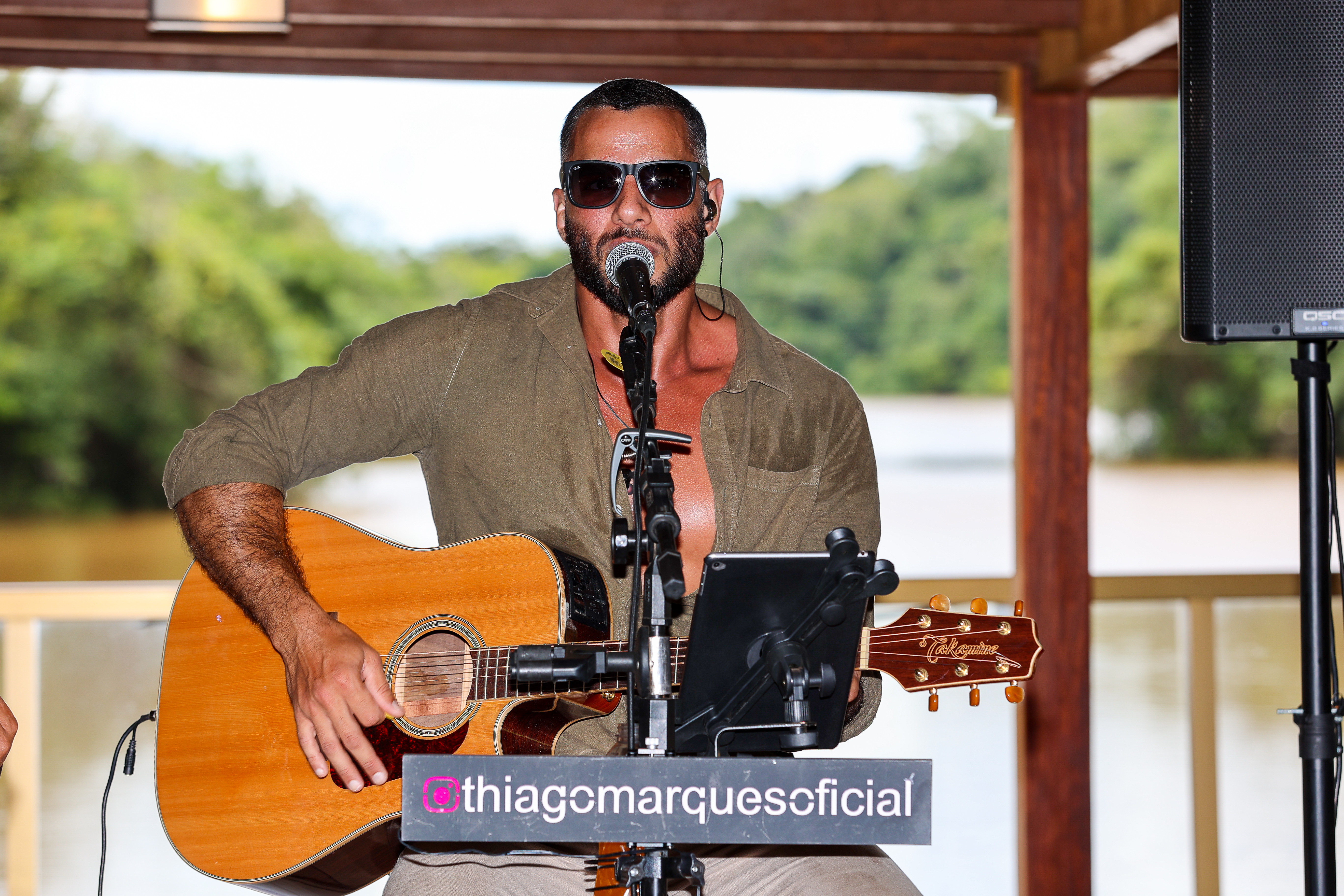Thiago Marques cantor